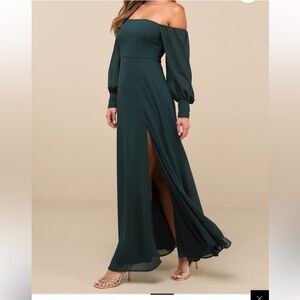 NWT Lulu's Deep Green Long Sleeve Maxi Dress size medium holiday or prom dress